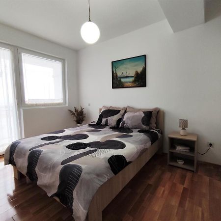 Charming & Spacious 2 Bedroom Apartment With A Gorgeous 8Th-Floor View Ohrid Exterior foto