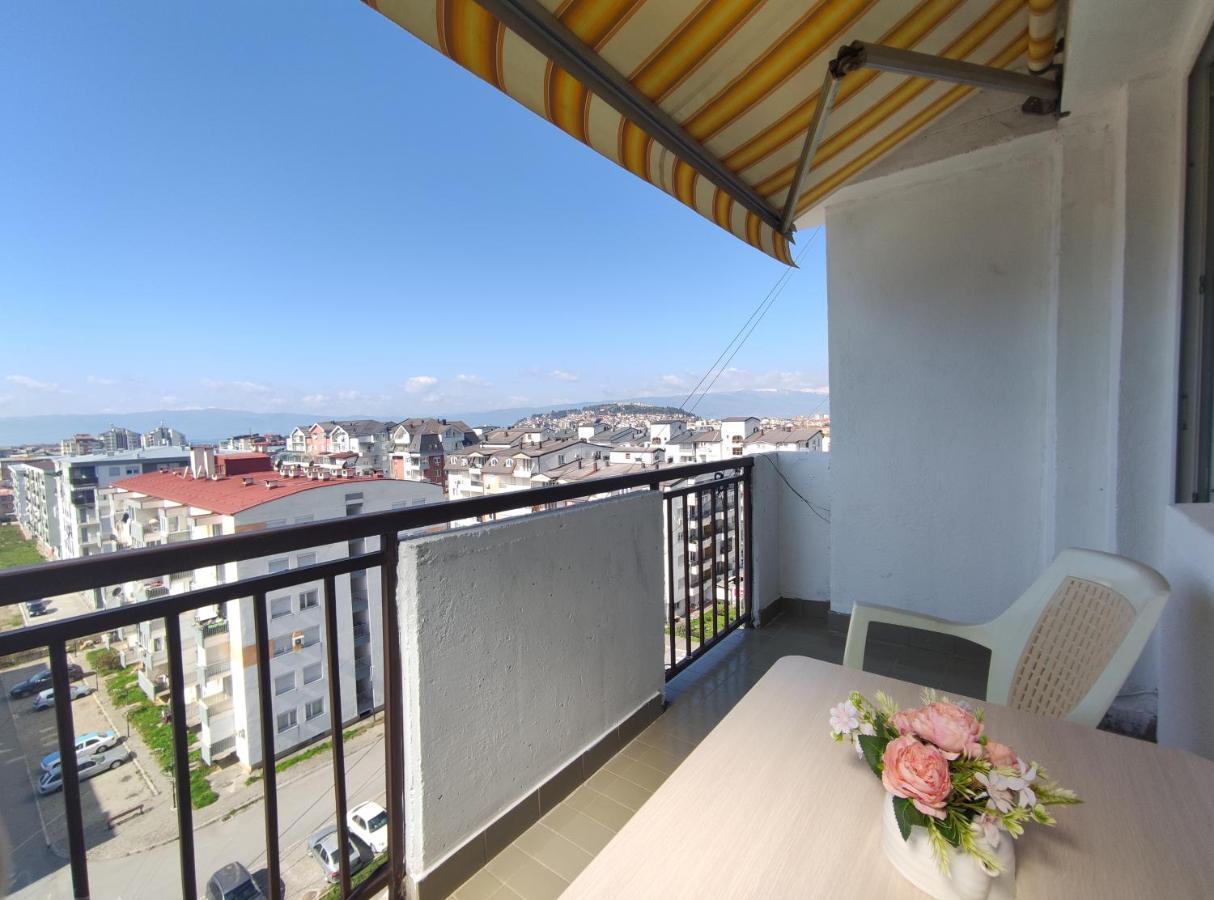Charming & Spacious 2 Bedroom Apartment With A Gorgeous 8Th-Floor View Ohrid Exterior foto